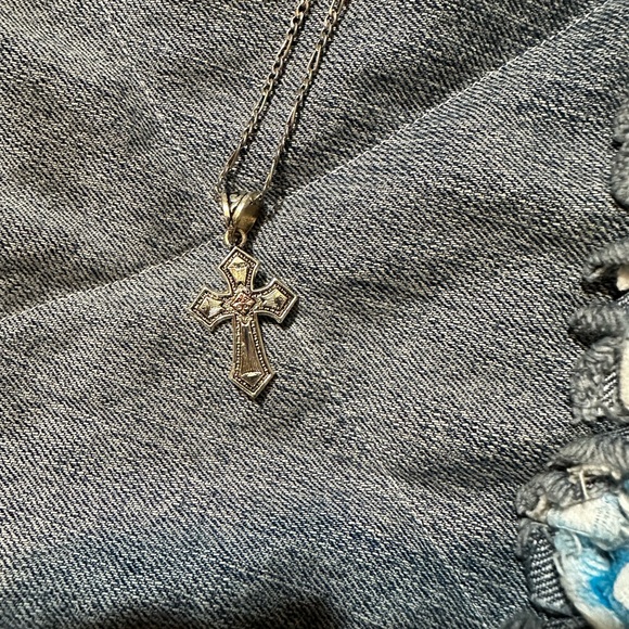 All pretty - Picture 7 of 10